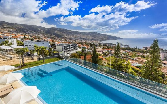 Panoramablick auf den Atlantischen Ozean