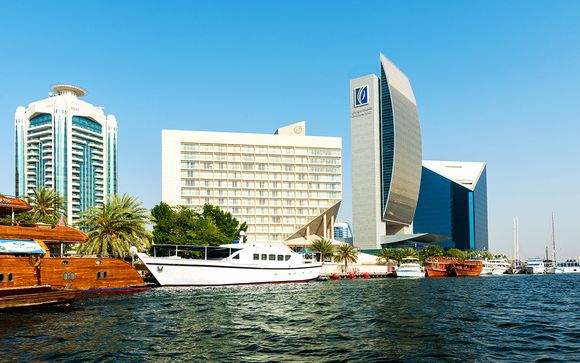Hotel Sheraton Dubai Creek 5*