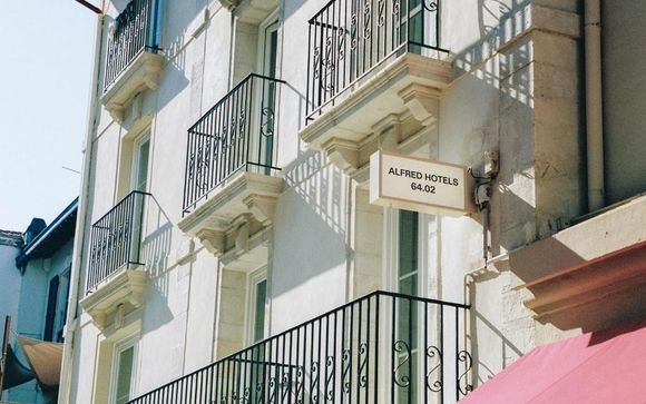 Alfred Hotel Port-Vieux