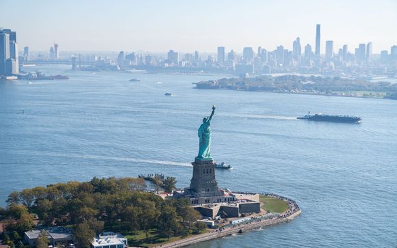 Solo para la oferta 2: Vuelo en helicóptero para recorrer Manhattan en 12 o 15 minutos (por habitación y estancia)