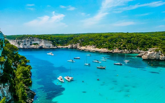 Mahón, en Menorca, te espera
