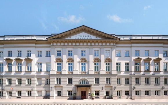 Stradom House Autograph Collection 5*