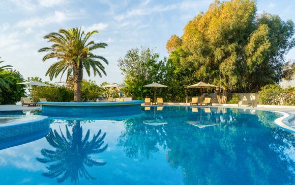 Hotel Sol Azur Beach 4*