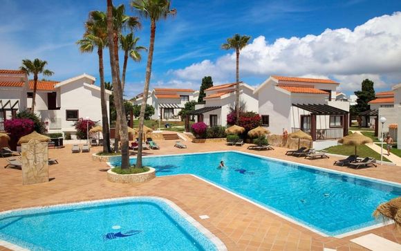 Nuramar Resort & Villas 4*