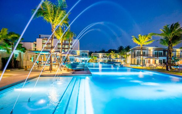 Centre Point Silom 4* y The Waters Khao Lak 4*