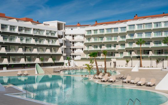 Gara Suites Golf & Spa 4*