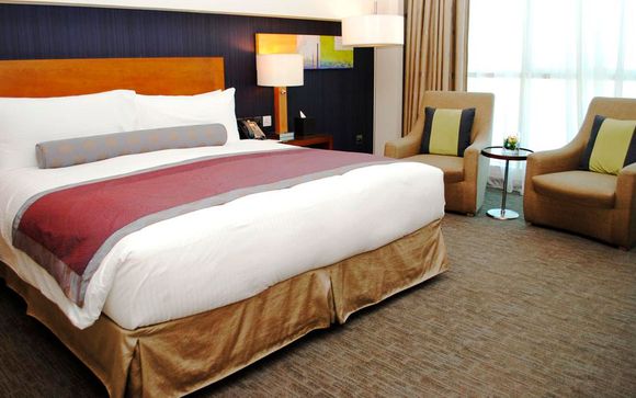 Grand Millennium Al Wahda Abu Dhabi 5*