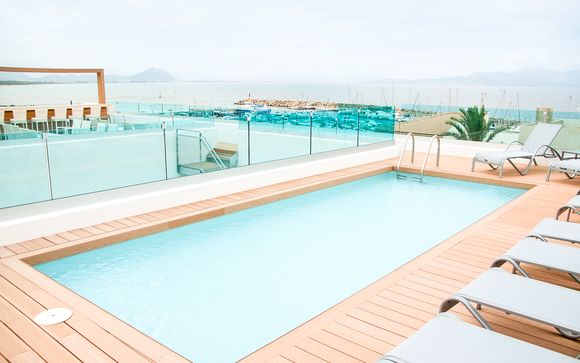 Som Llaüt Boutique Hotel 4*