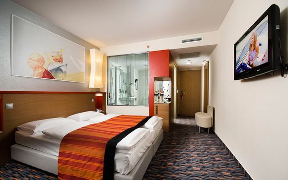Royal Park Boutique Hotel 4*