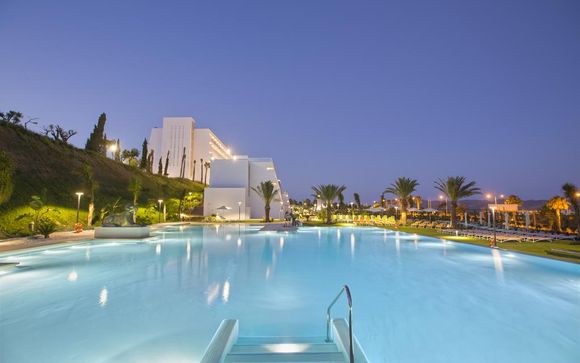 Grand Hotel Luxor All Suites 5*