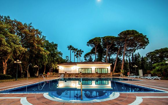 Hotel Guadacorte Park 4*
