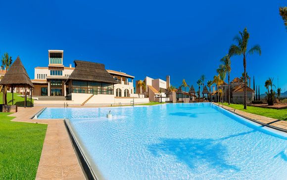 Hacienda del Álamo Golf & Spa Resort 4*