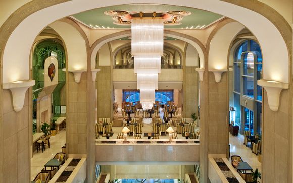 Hotel Crowne Plaza 5*