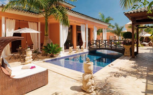 Royal Garden Villas & Spa 5*