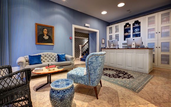 LX Boutique Hotel 4*