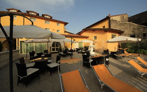 Hotel Borgo dei Poeti Wellness Resort 4*