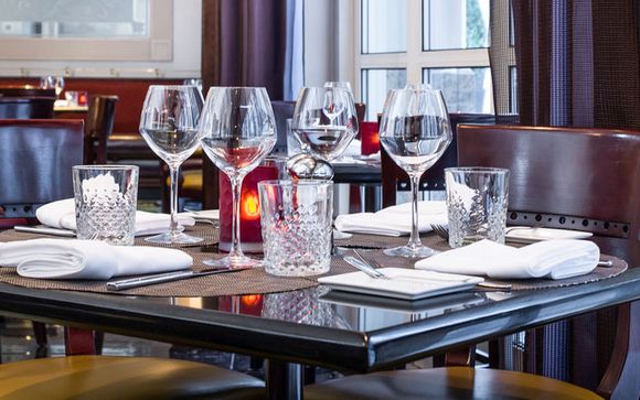 Carine Hotel Kumbor 4*