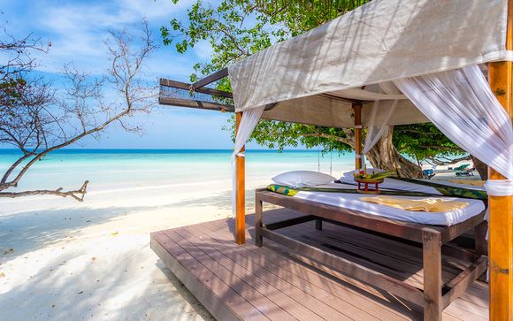 Holiday Inn Phi Phi 4*