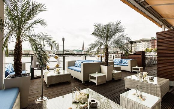 Fairmont Hotel Vier Jahreszeiten 5*