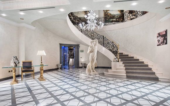 Royal Hotel Carlton 4*