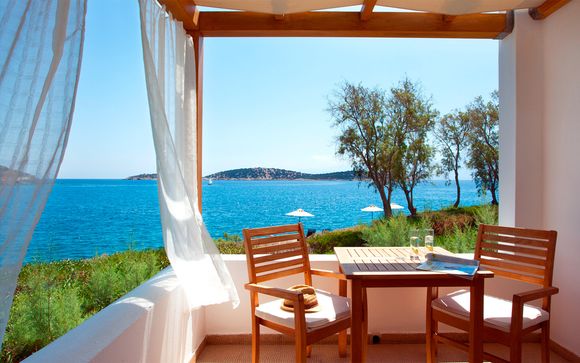 Minos Beach Art 5*
