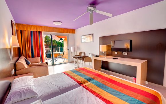 El Hotel SBH Monica Beach Resort le abre sus puertas