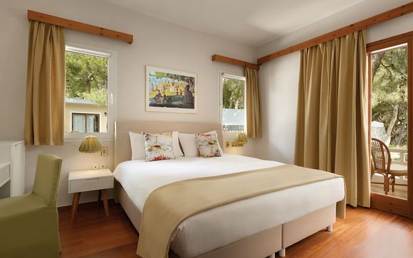 Wyndham Loutraki Poseidon Resort 5*