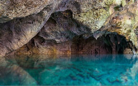 Visite de Saint-Domingue et des grottes du parc national Three Eyes