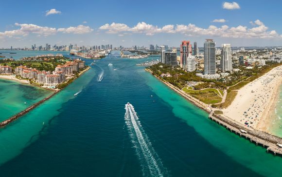 Croisière dans la baie des Milliardaire (Biscane Bay) à partir de 5 nuits