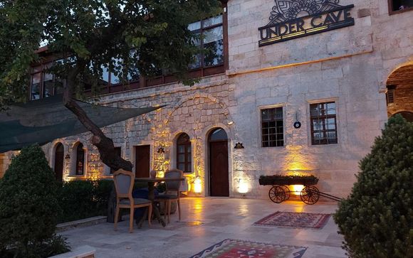 Poussez les portes de Under cave hotel 4*