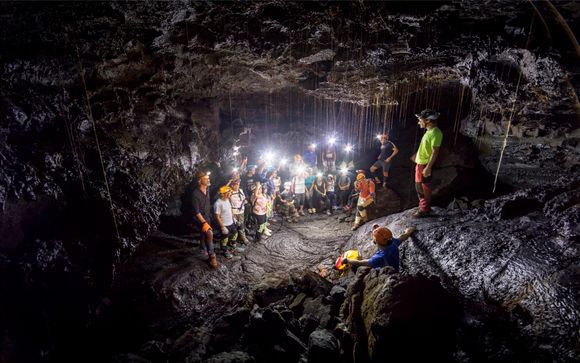 Excursion dans les tunnels de lave 
