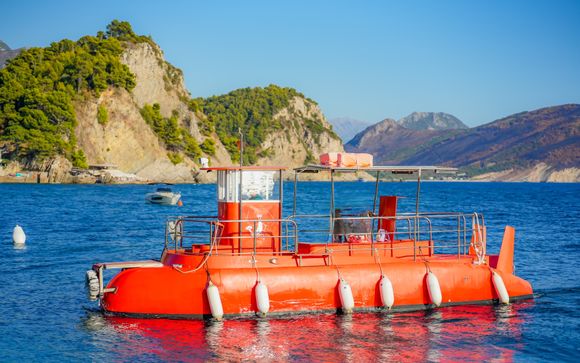 Jour 7 et 8: Excursion en semi-sous-marin et départ