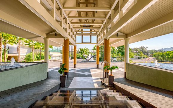 Poussez les portes du Meridien Khao Lak Resort & Spa 5*