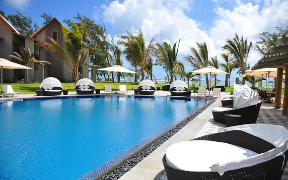 Maritim Crystals Beach Resort 4*