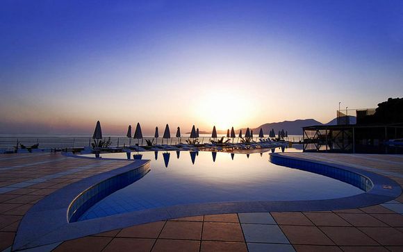 Blue Marine Resort & Spa 5*