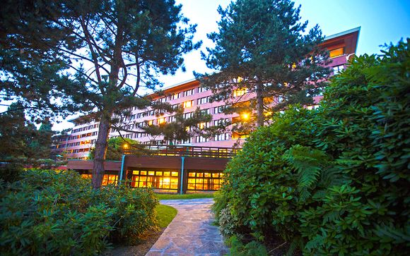 Disney's Sequoia Lodge®
