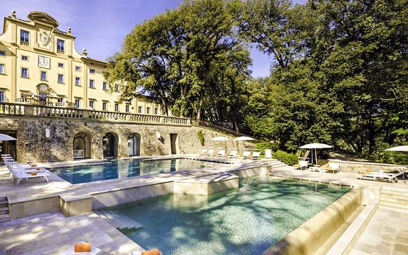 Hôtel UNA Villa Le Maschere 5*