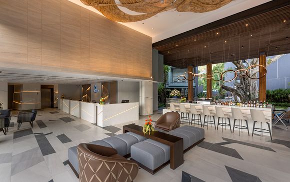 Poussez les portes de l'hôtel The Nature Phuket 5*