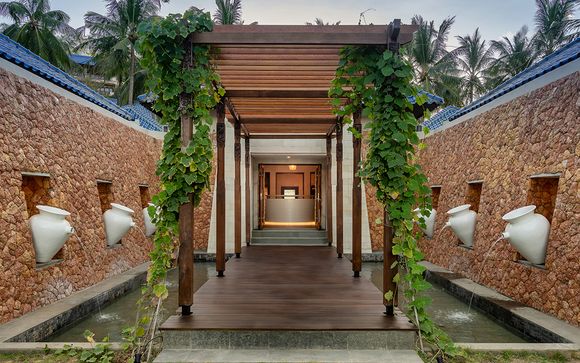 Poussez les portes de l'hôtel Wyndham Sundancer Resort Lombok 5*