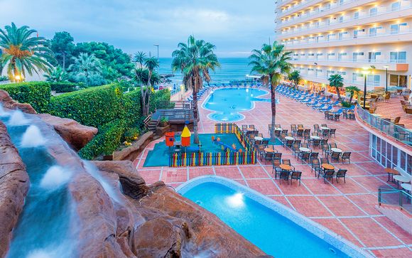 Hôtel Cala Font 4* avec entrées à PortAventura World