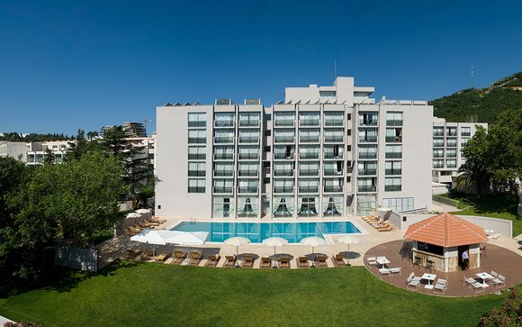 Poussez les portes de vos hôtels Bianca Resort & Spa 4* et Tara 4*