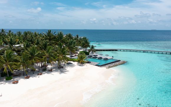 Raffles Maldives Meradhoo Resort 5*