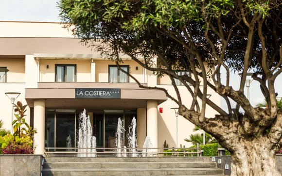 Hotel La Costiera 4*