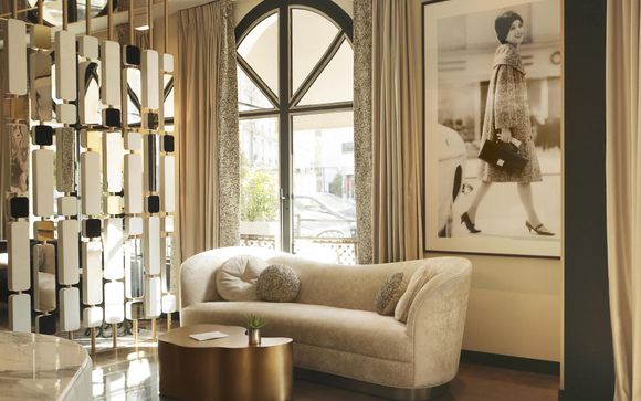L'Hotel Le Derby Alma Paris 4*