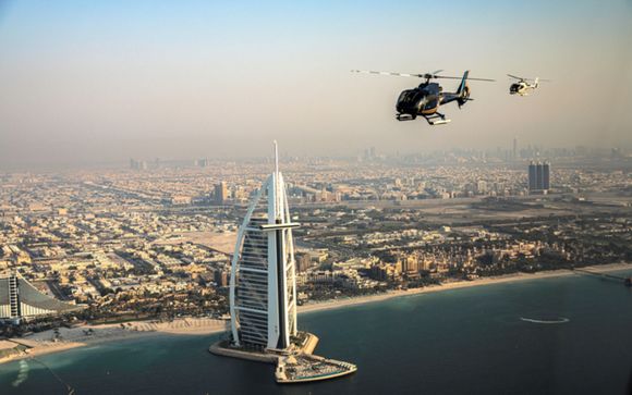 Il vostro volo in elicottero di 12 minuti sopra Dubai incluso