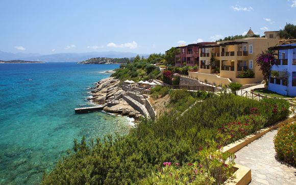 Candia Park Village 4*