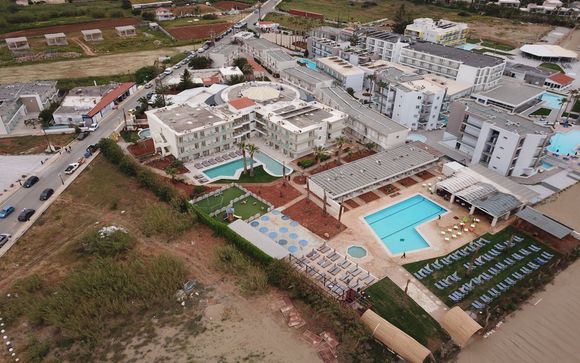 Malia Bay Beach Hotel & Bungalows 4* 