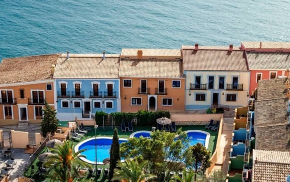 Occidental Pueblo Acantilado 4*