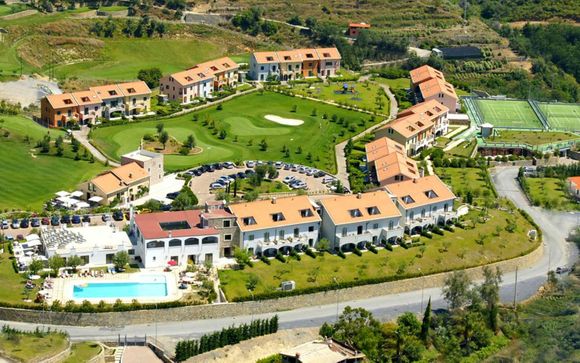 Il Castellaro Golf Resort Hotel 4*