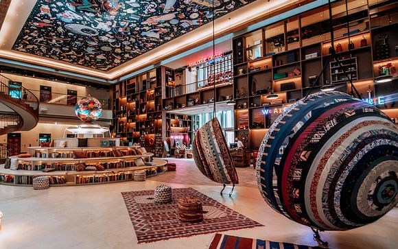 25hours Hotel One Central 5*